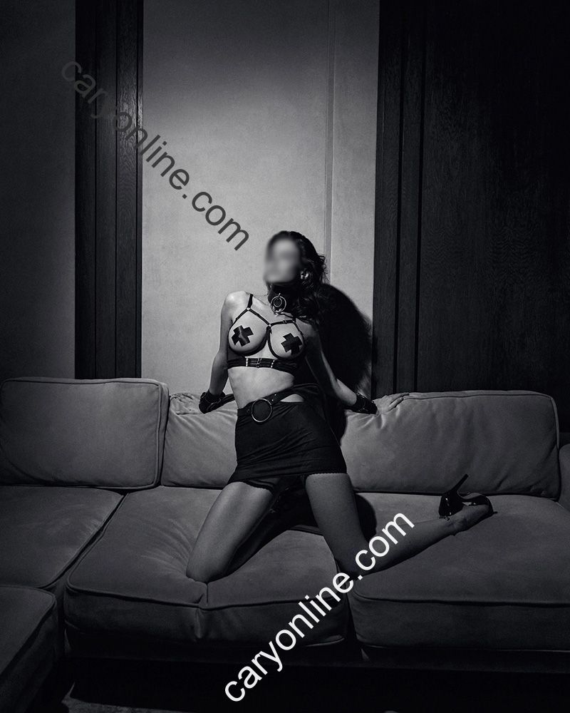 Eng katta eshak haqida onlayn porno tomosha qiling Paypoqdagi super yalangoch qizlar